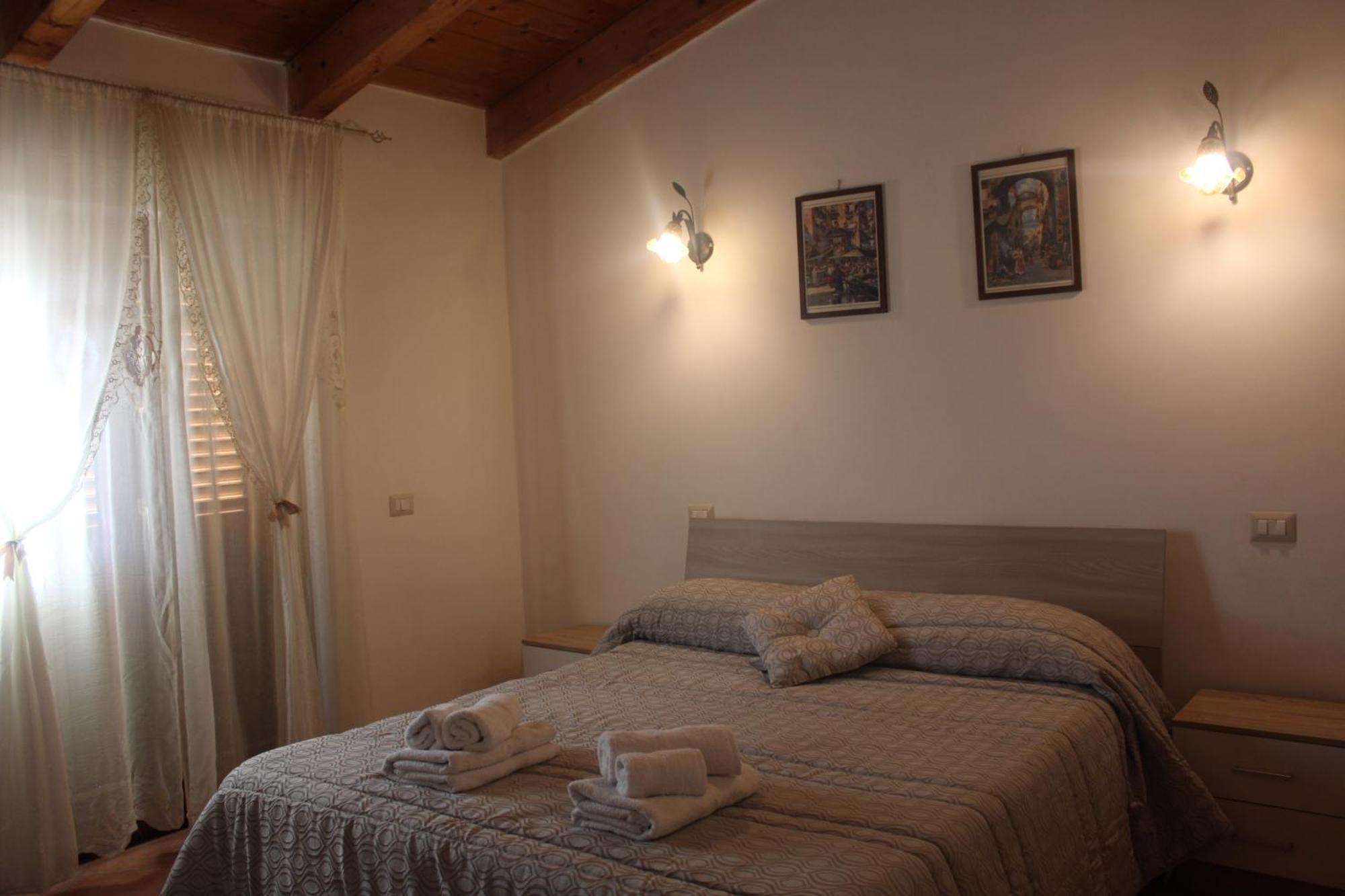 Bed & Breakfast Il Sentiero 아제롤라 외부 사진